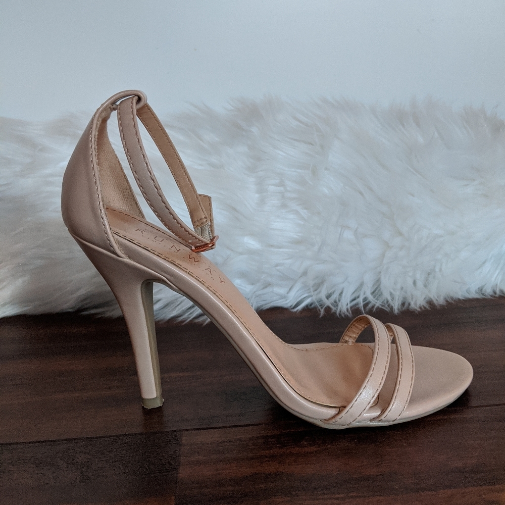 LC Lauren Conrad Blush Heels - Size 7.5